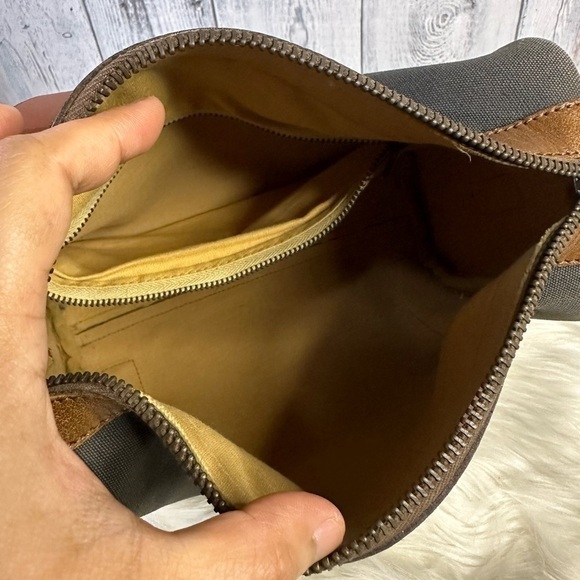 CELINE vintage shoulder bag - Picture 9 of 17